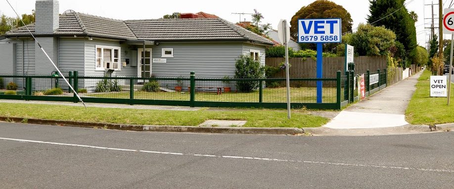 East Bentleigh Vet with Free Parking
